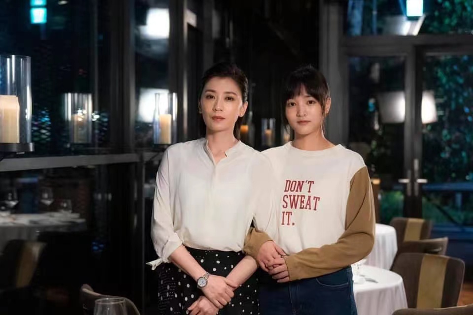 瀑布剧照的剧照