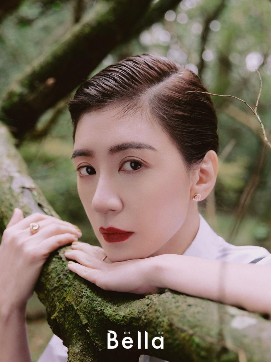 瀑布剧照的剧照