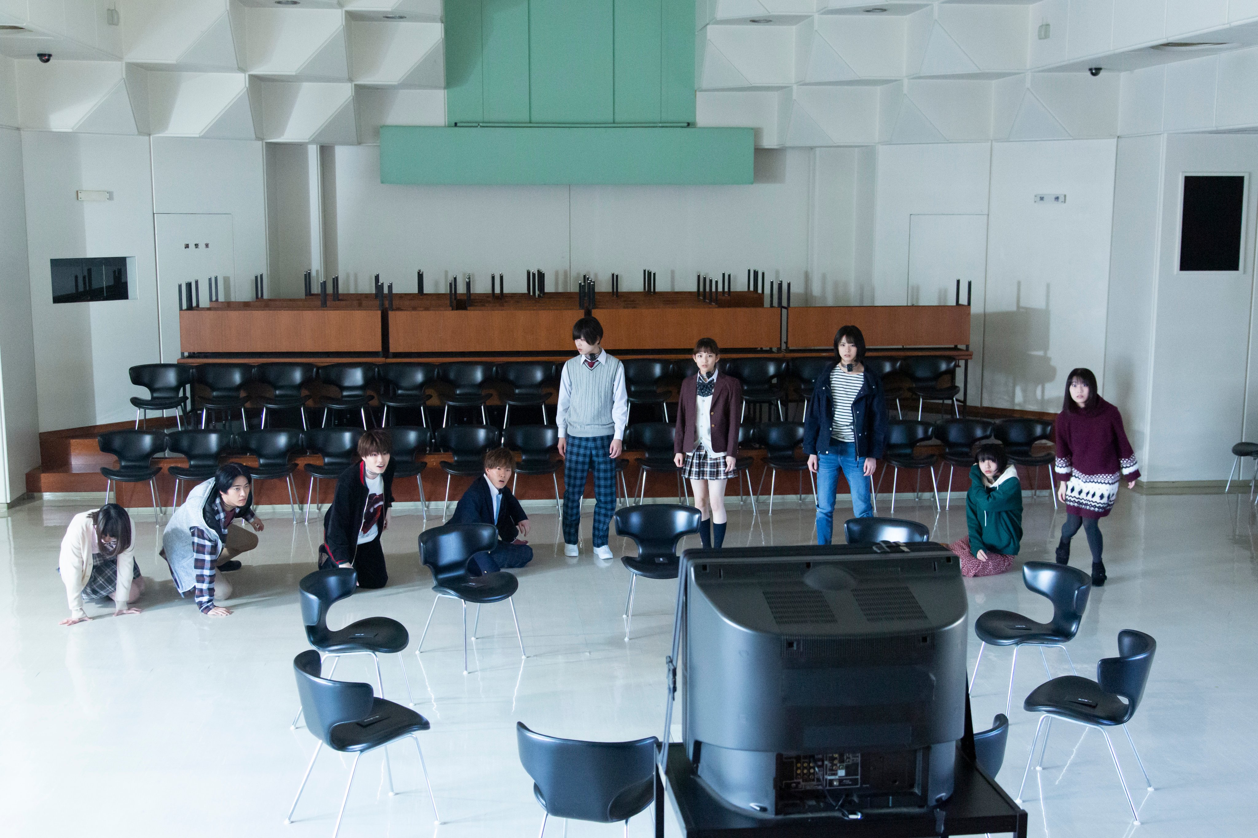 人狼游戏 死亡游戏的运营人剧照的剧照