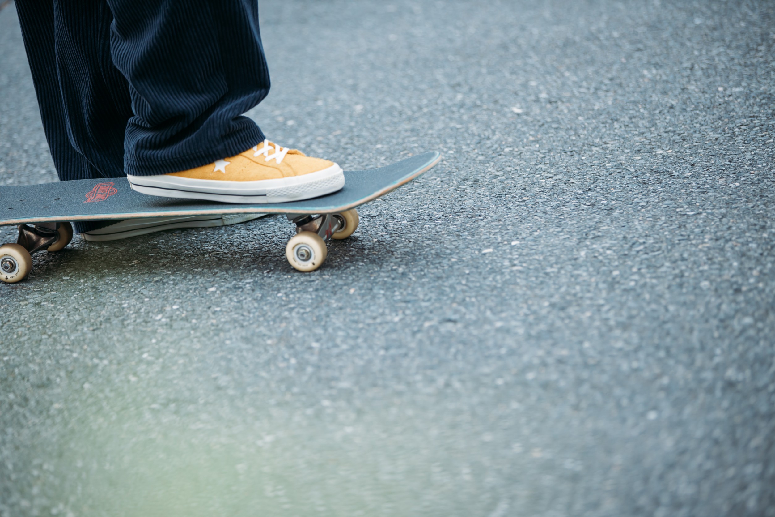 透视画男孩与全景画女孩剧照的剧照