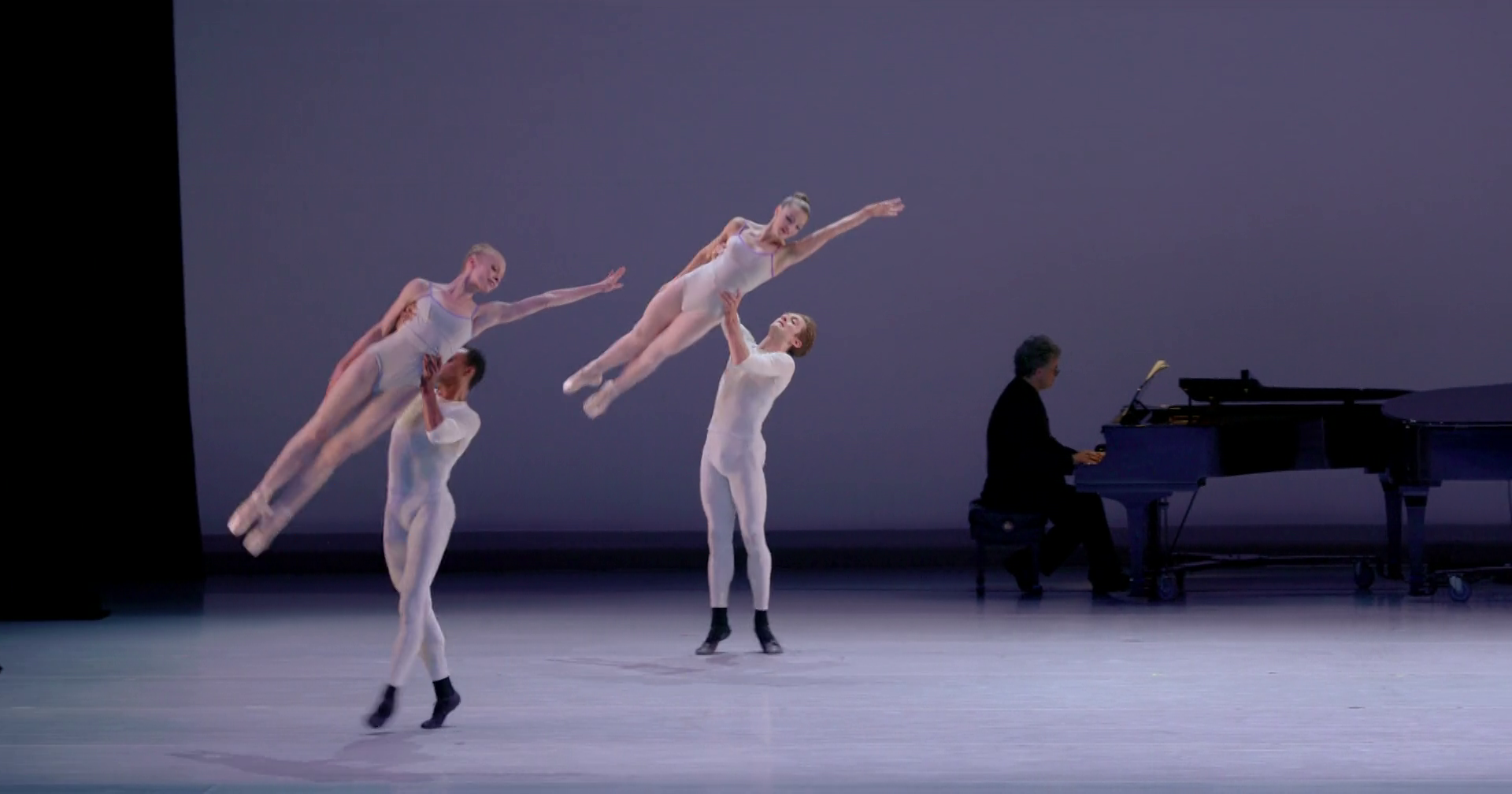 足尖时代剧照的剧照