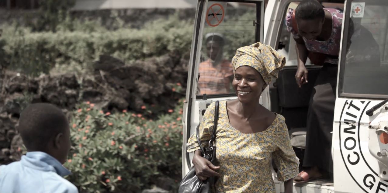 深入危城剧照的剧照