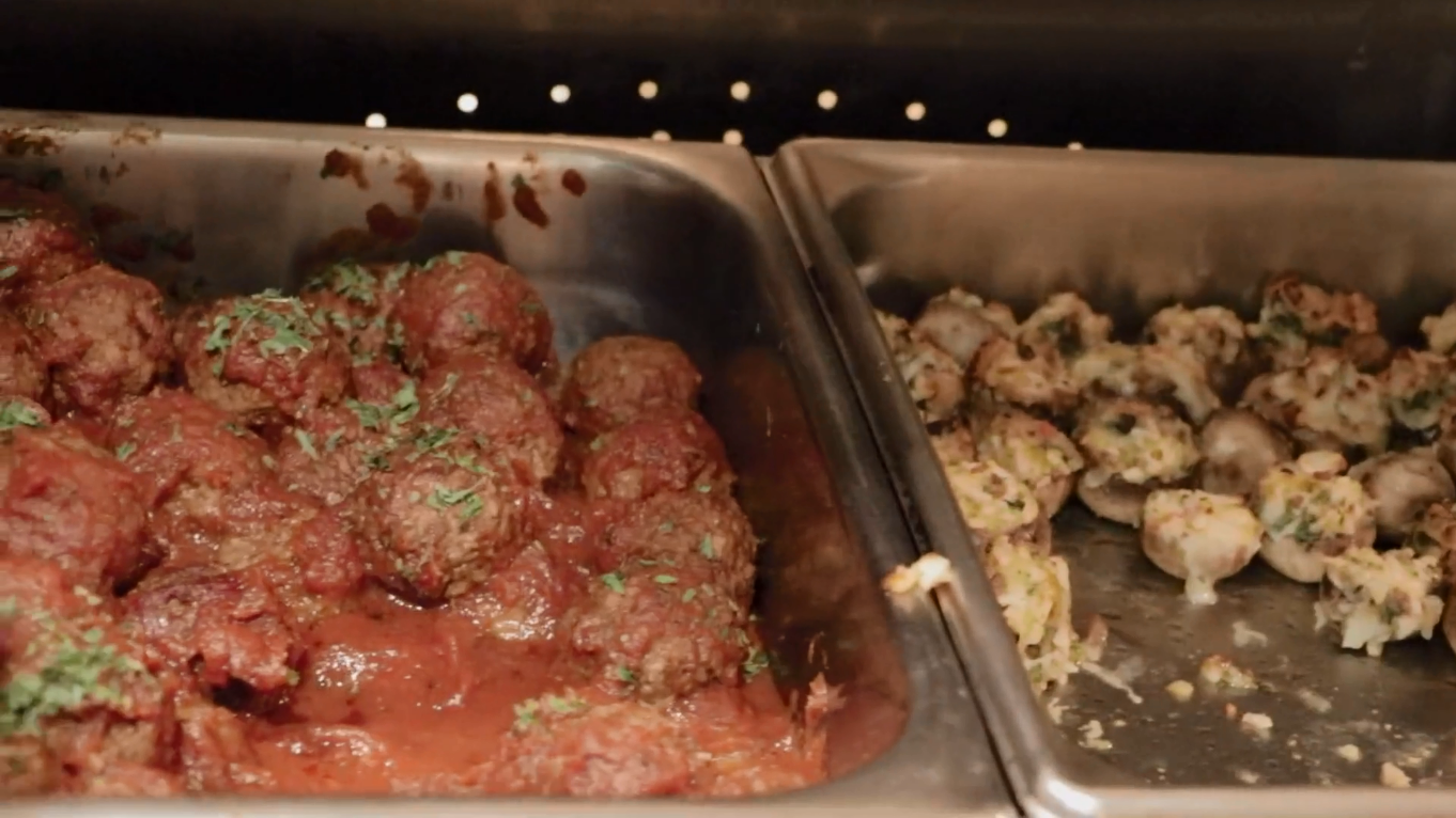 隐秘的爱剧照的剧照