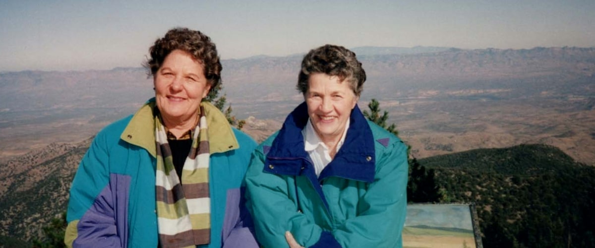 隐秘的爱剧照的剧照