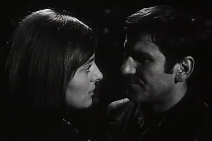 夜袭机场剧照的剧照