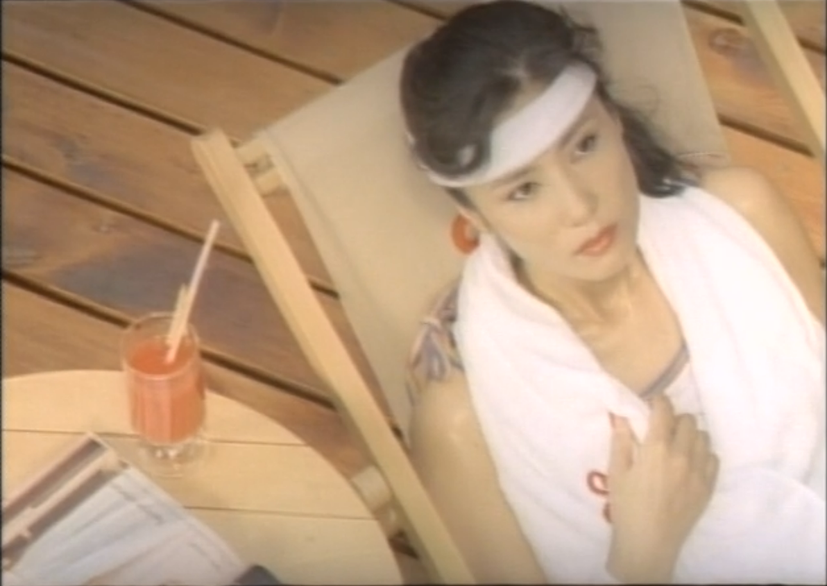 猟色サロメの唇剧照的剧照