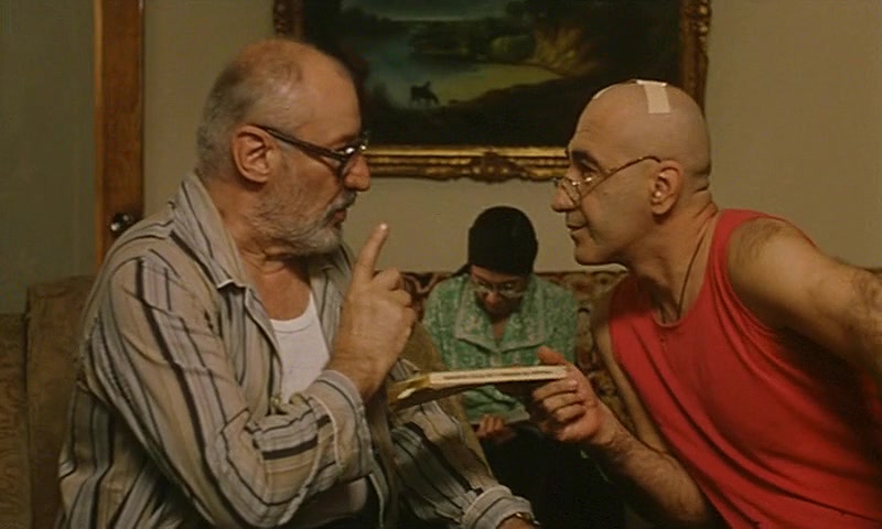 尼基与弗洛剧照的剧照