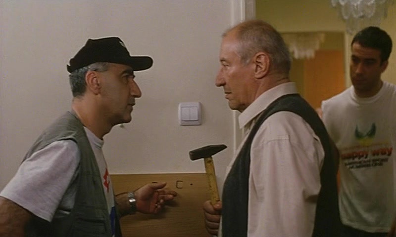 尼基与弗洛剧照的剧照