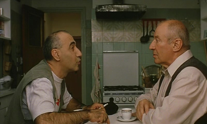 尼基与弗洛剧照的剧照