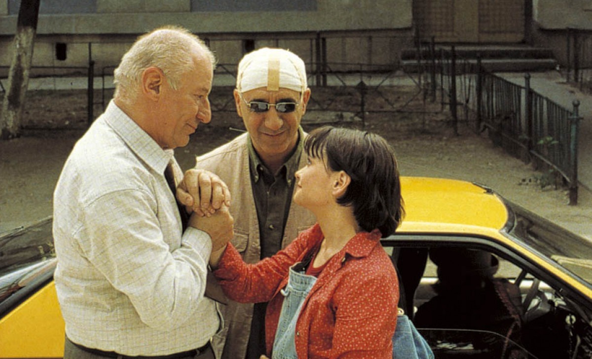 尼基与弗洛剧照的剧照