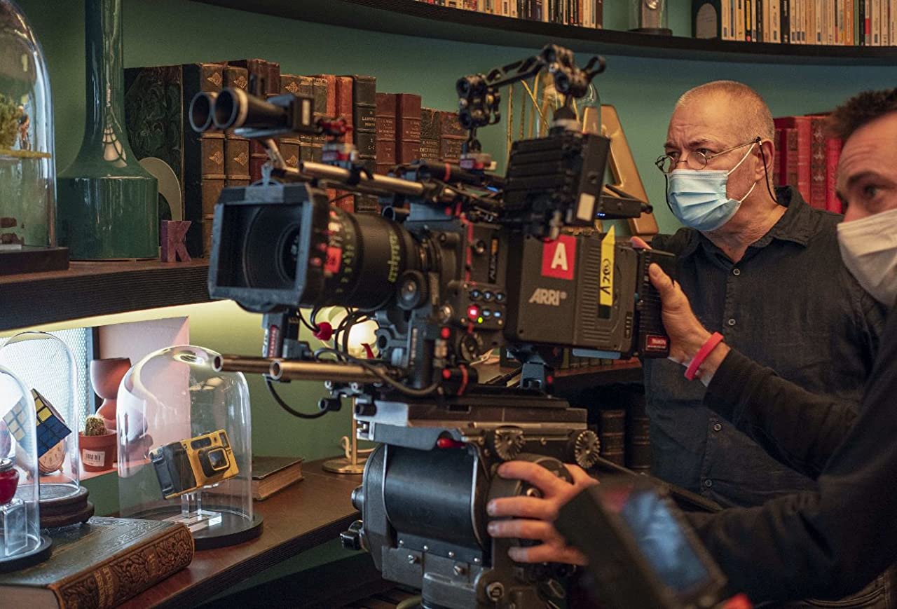 巨型漏洞剧照的剧照