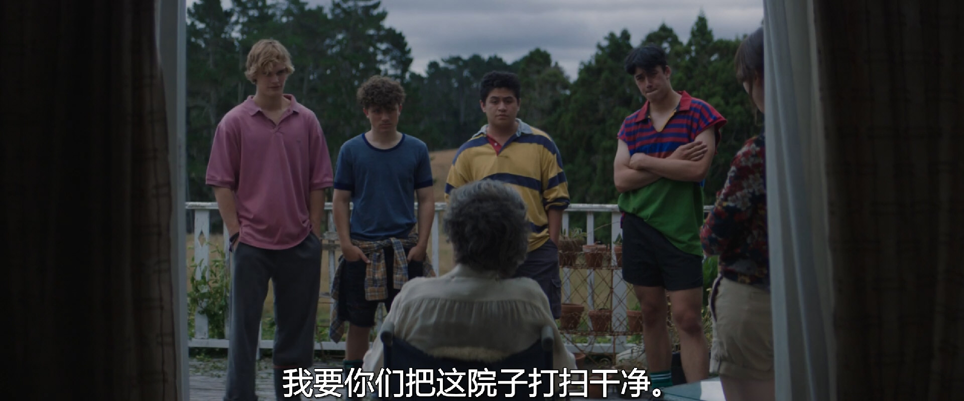 酒鬼奶奶剧照的剧照