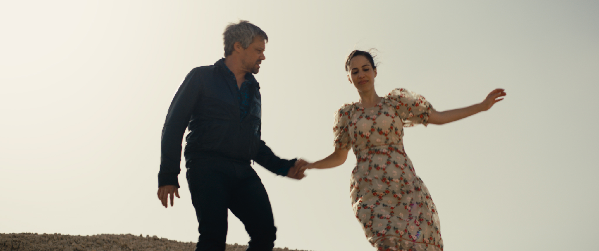 阿赫德的膝盖剧照的剧照