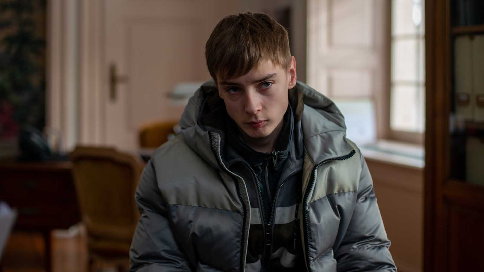 世故的女人剧照的剧照