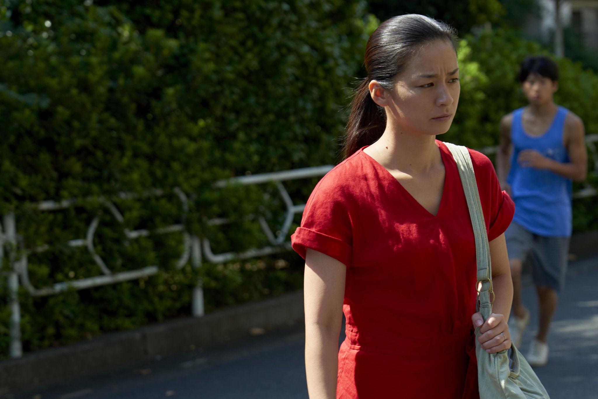 茜色如烧剧照的剧照