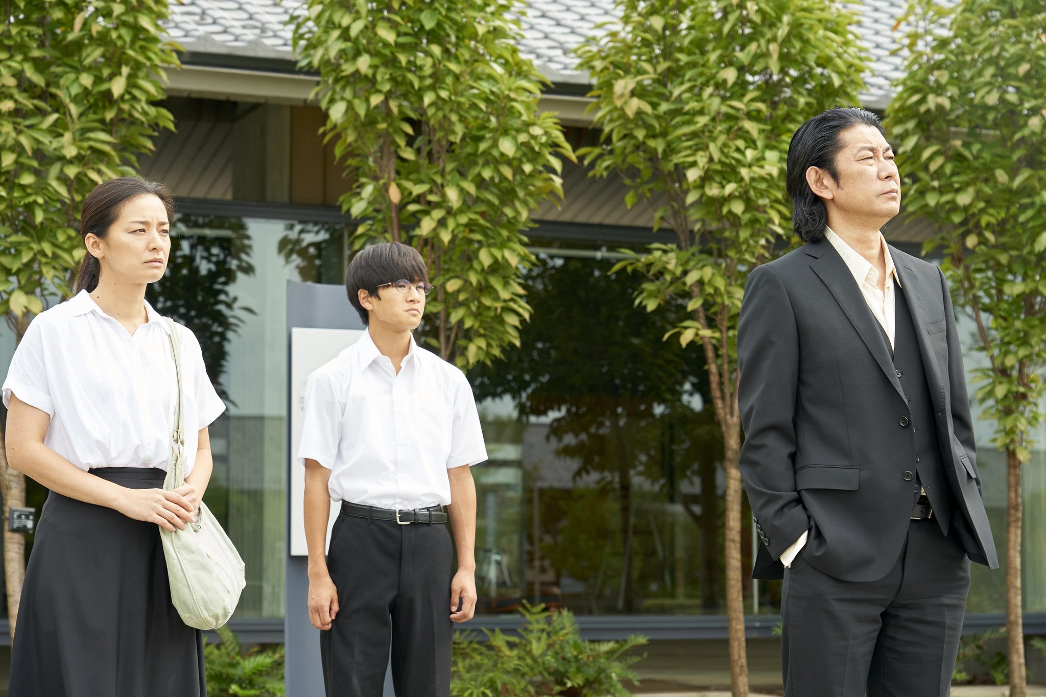 茜色如烧剧照的剧照