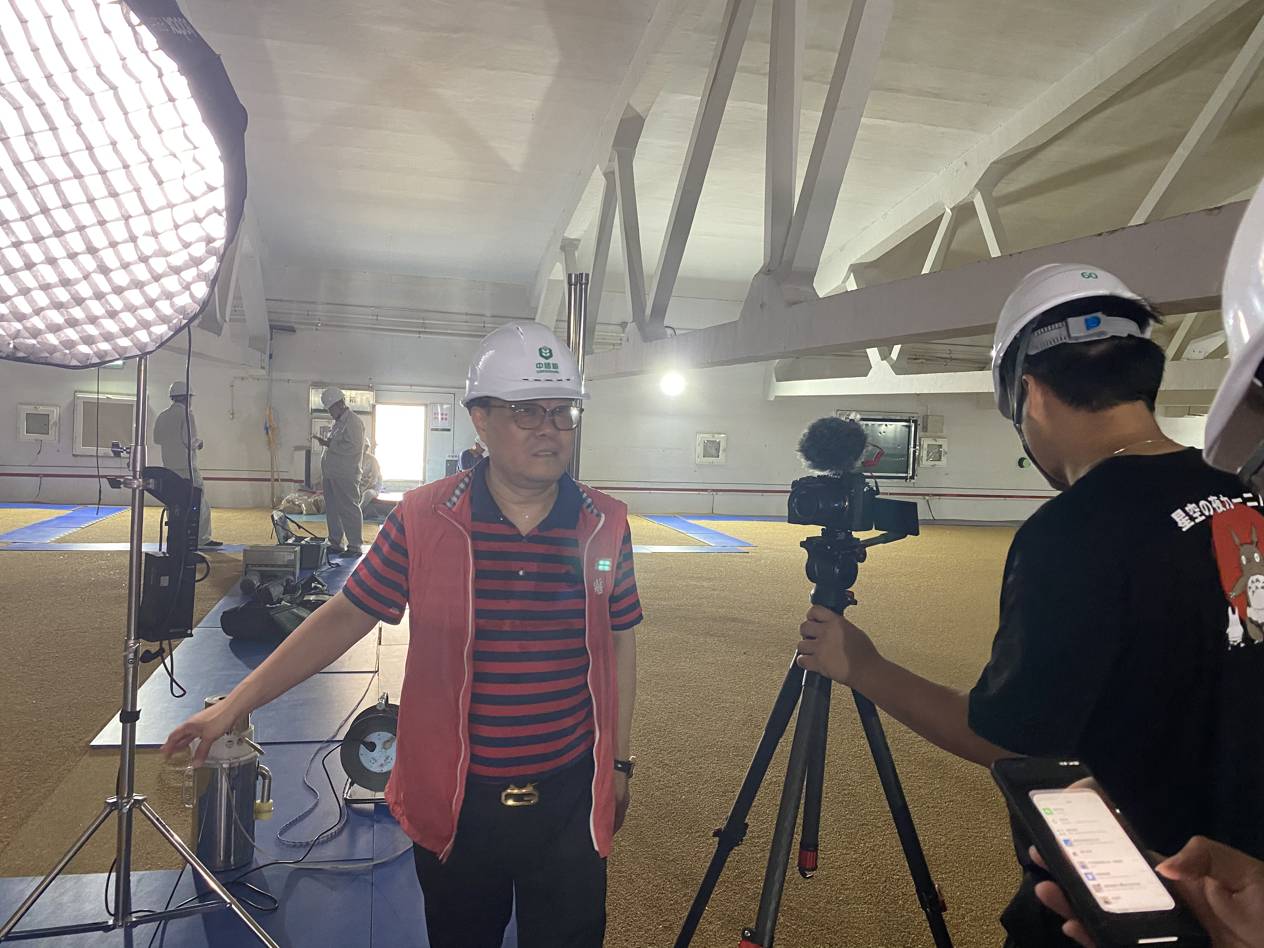 大国粮仓剧照的剧照