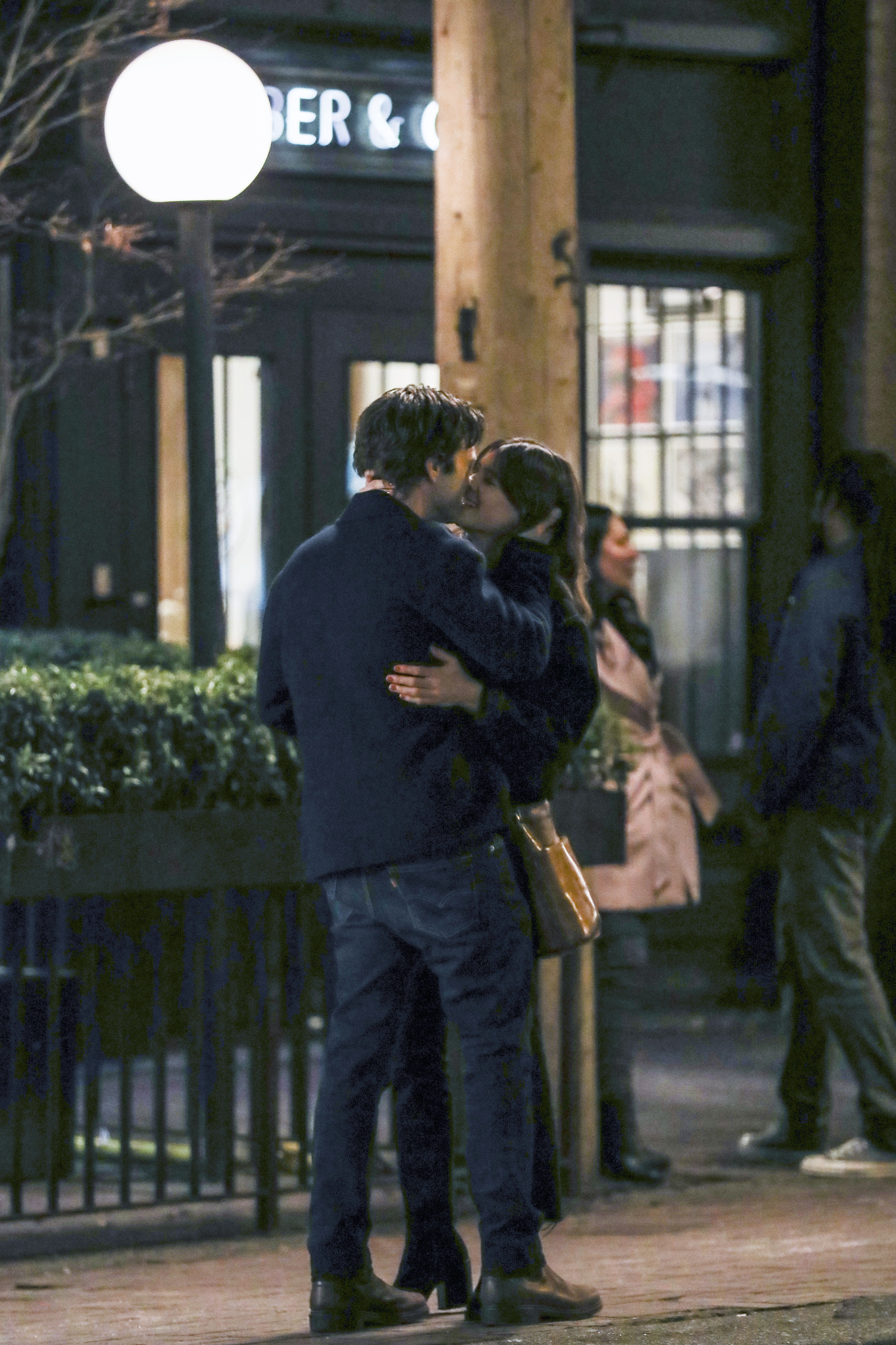 新鲜剧照的剧照