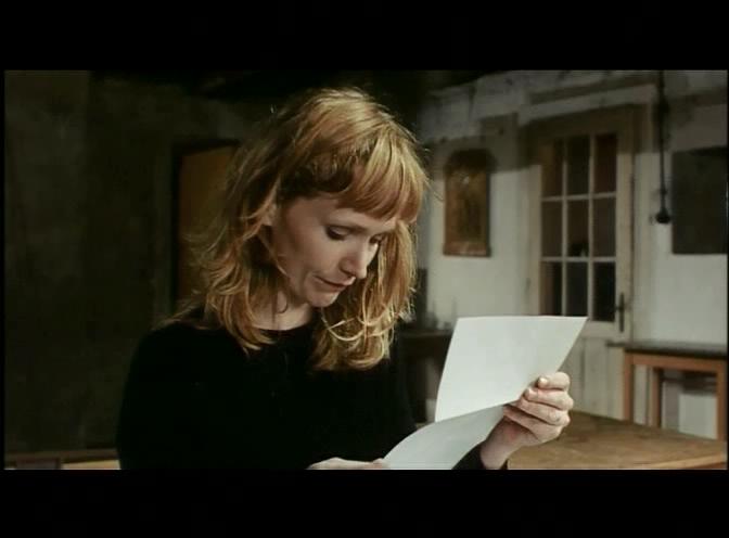 施耐德夫人的悲伤剧照的剧照