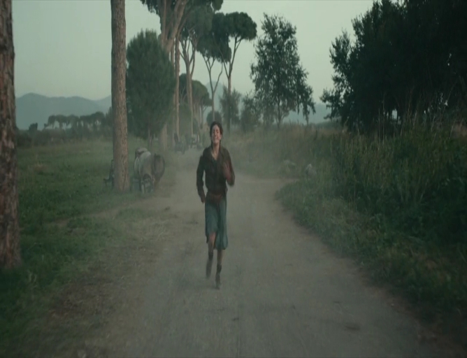 怪人出街剧照的剧照