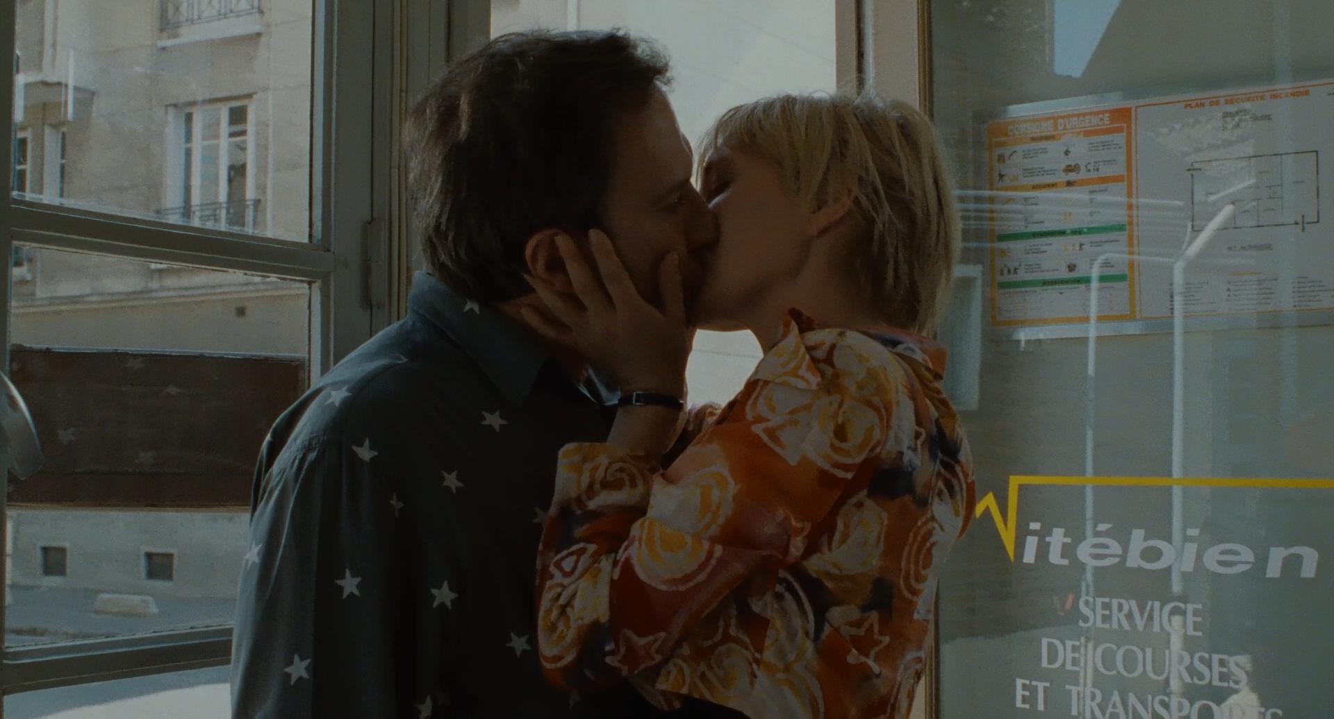 高、低与脆弱之间剧照的剧照