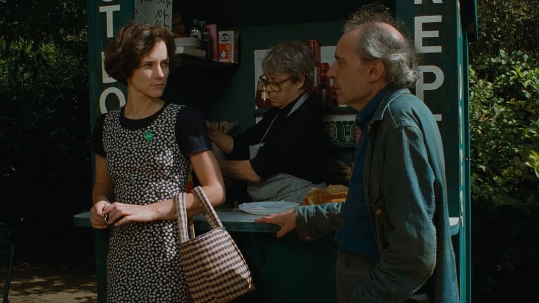 高、低与脆弱之间剧照的剧照