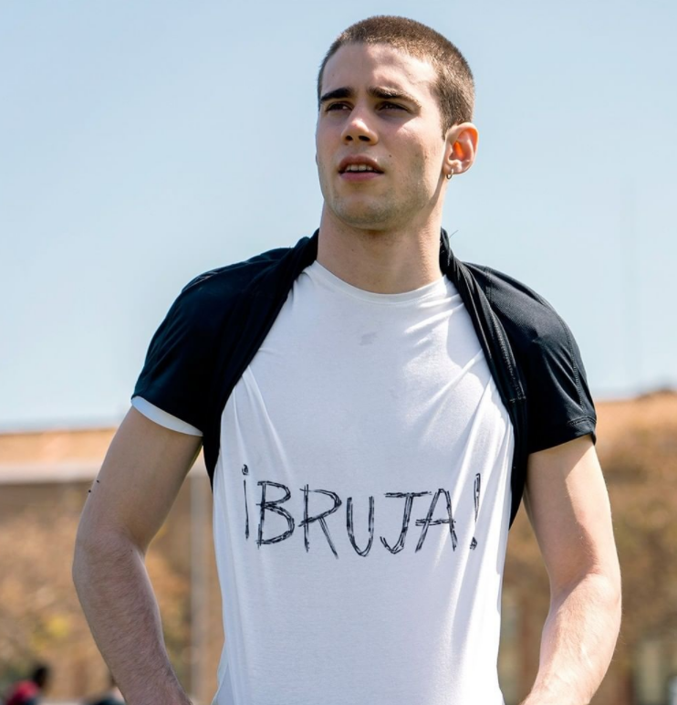 隔窗恋爱剧照的剧照