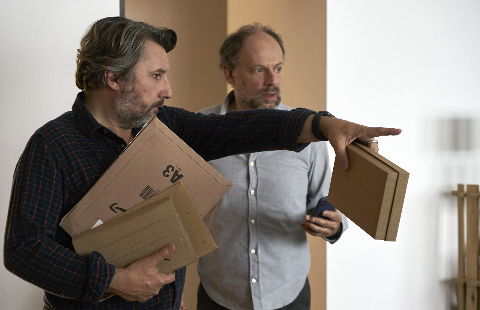 两个阿尔弗雷德剧照的剧照