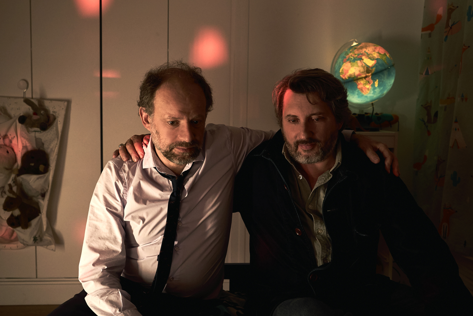 两个阿尔弗雷德剧照的剧照