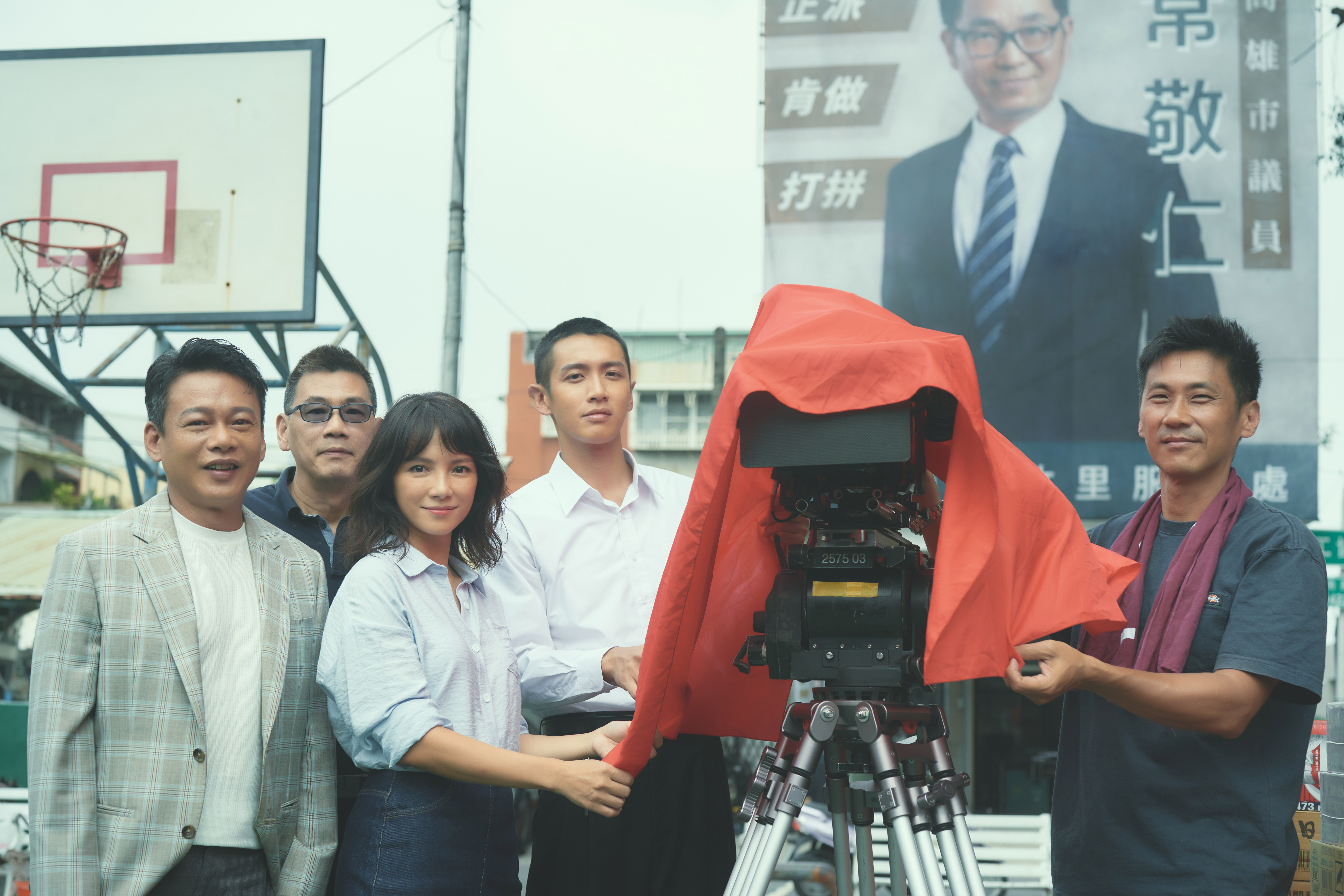 鳄鱼剧照的剧照