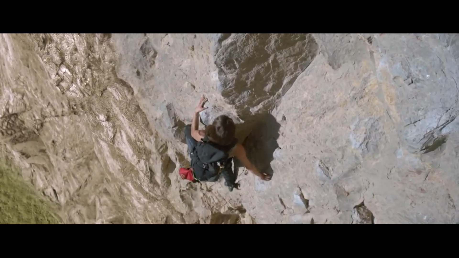 岩脊求生剧照的剧照