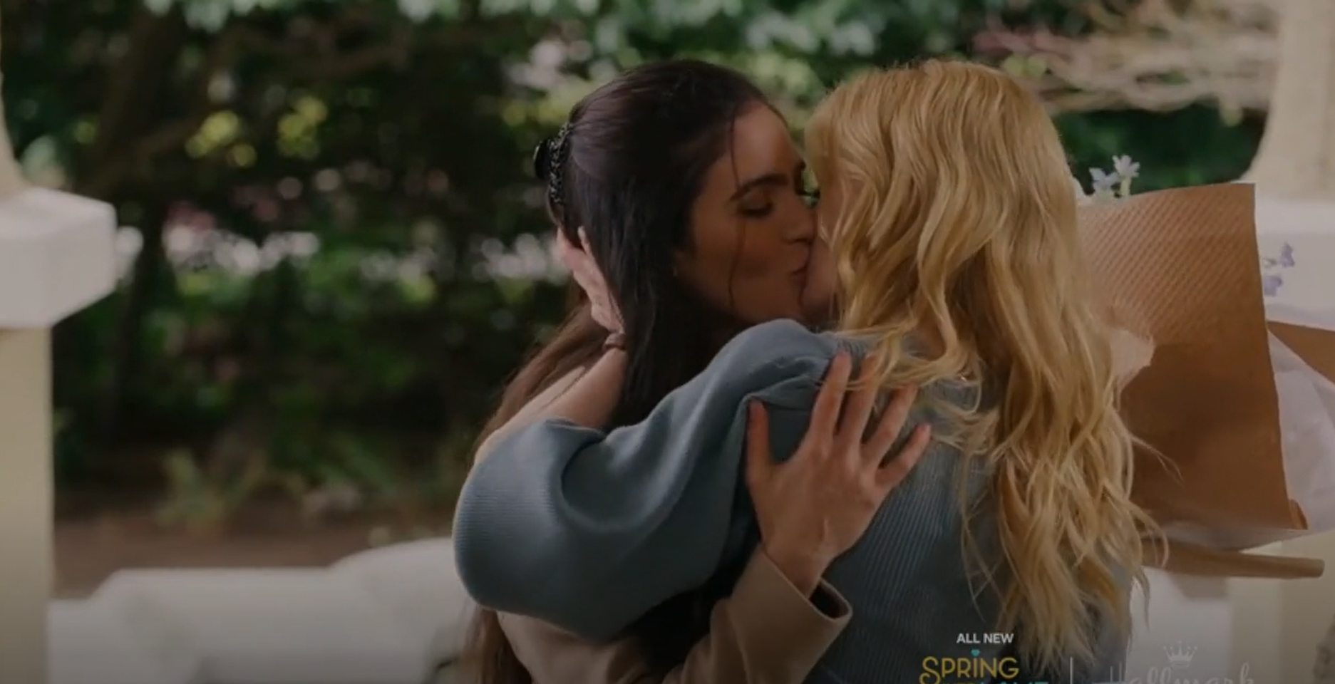 爱意，绽放剧照的剧照