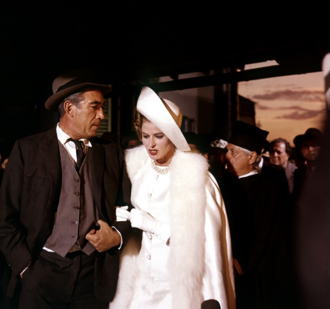 贵妇还乡剧照的剧照