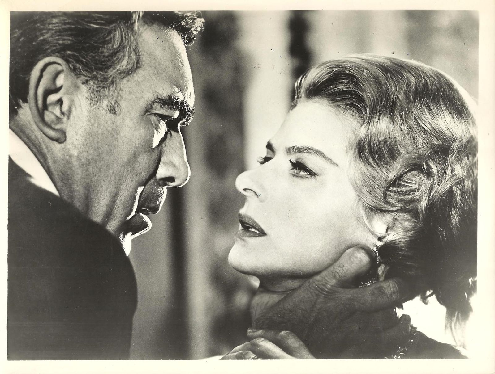 贵妇还乡剧照的剧照