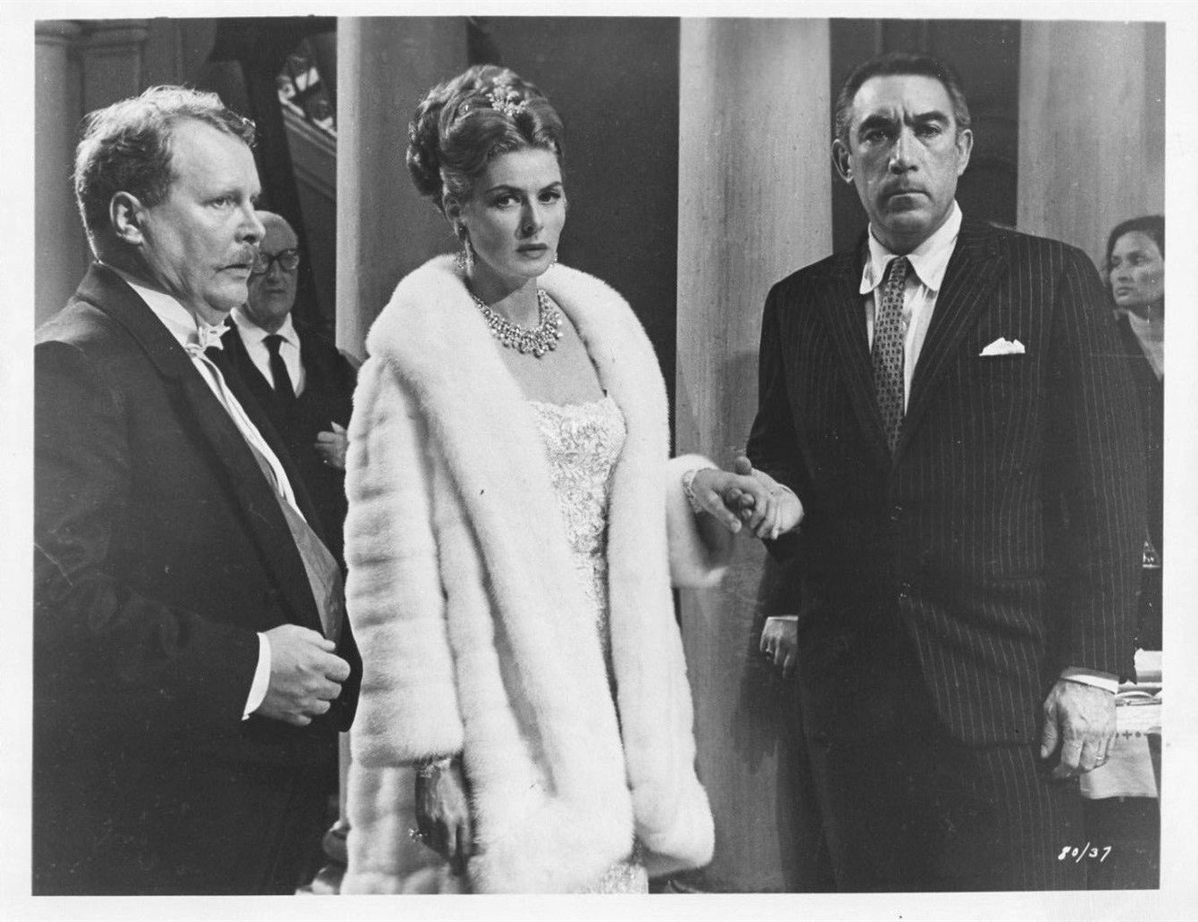 贵妇还乡剧照的剧照