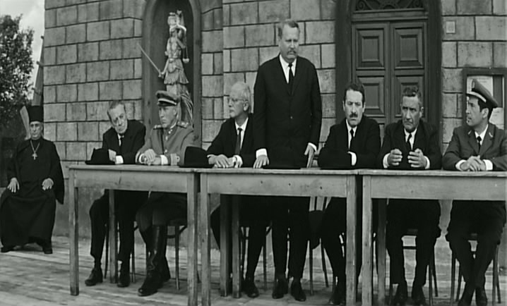 贵妇还乡剧照的剧照