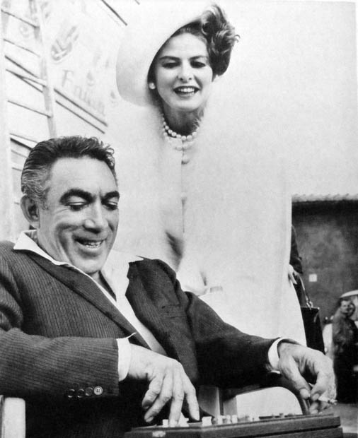 贵妇还乡剧照的剧照