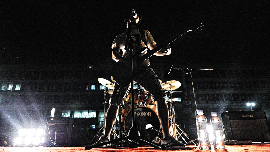 朋克海盗地狱首尔！剧照的剧照