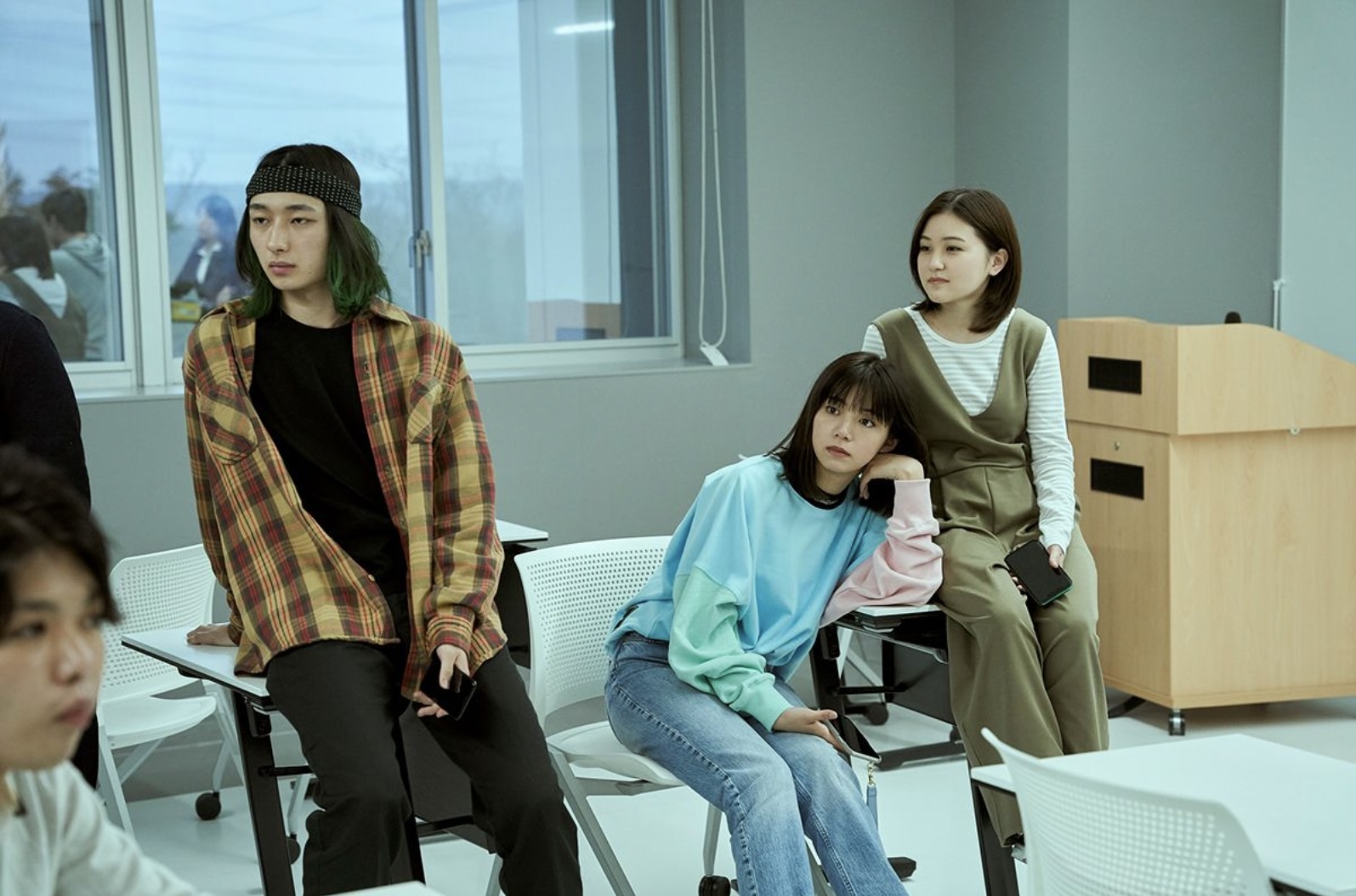 午夜少女大战剧照的剧照