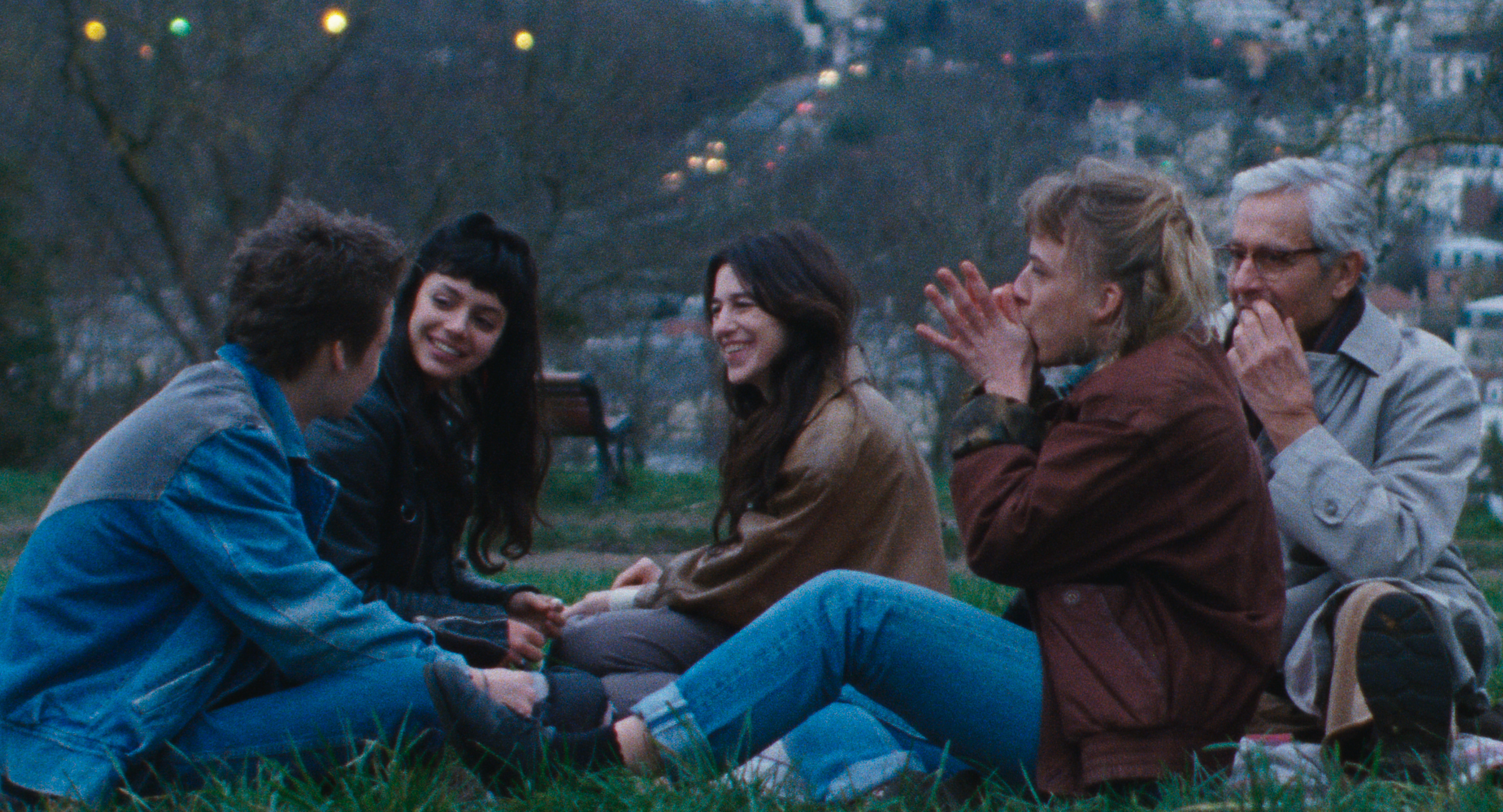 巴黎夜旅人剧照的剧照