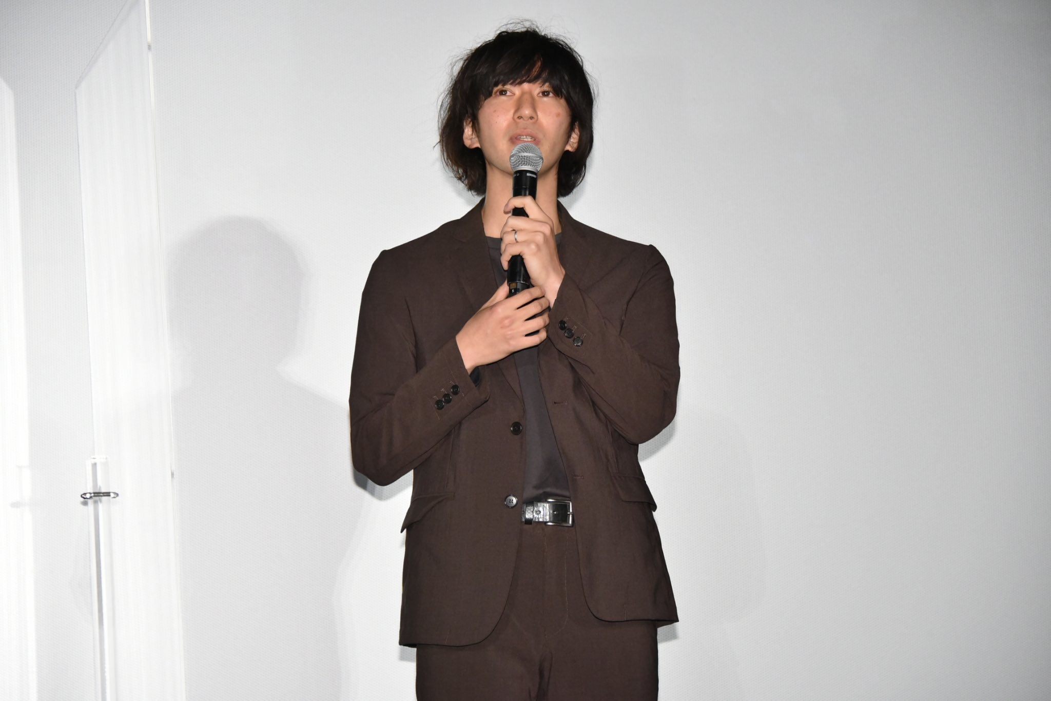 黎明时分的年轻人们剧照的剧照