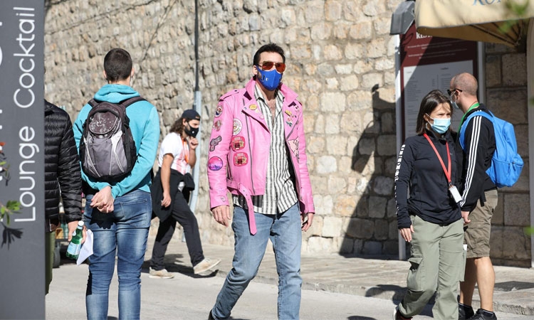 天才不能承受之重剧照的剧照