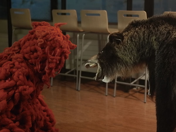 斜里剧照的剧照