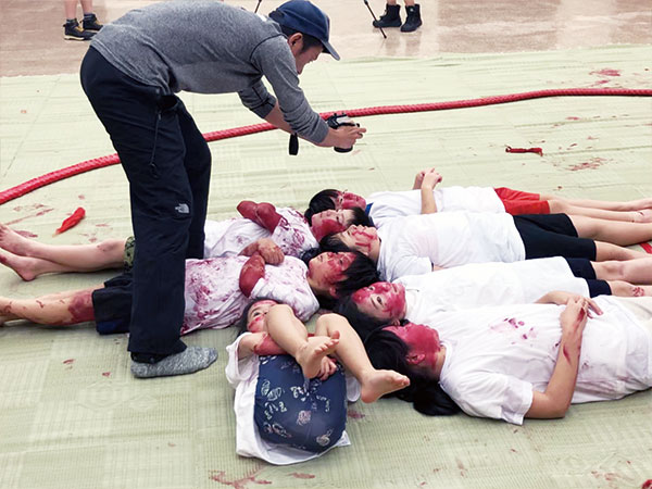 斜里剧照的剧照