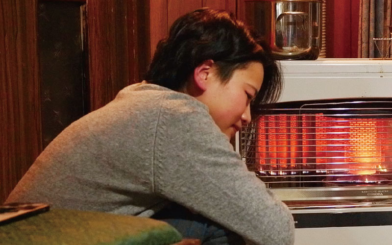 斜里剧照的剧照