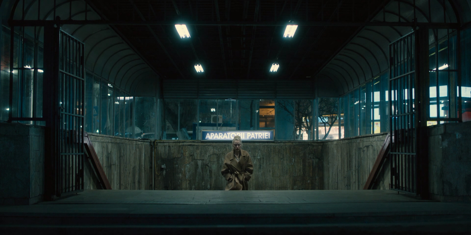 监视者剧照的剧照