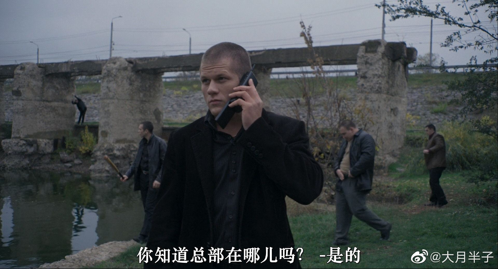 犀牛剧照的剧照