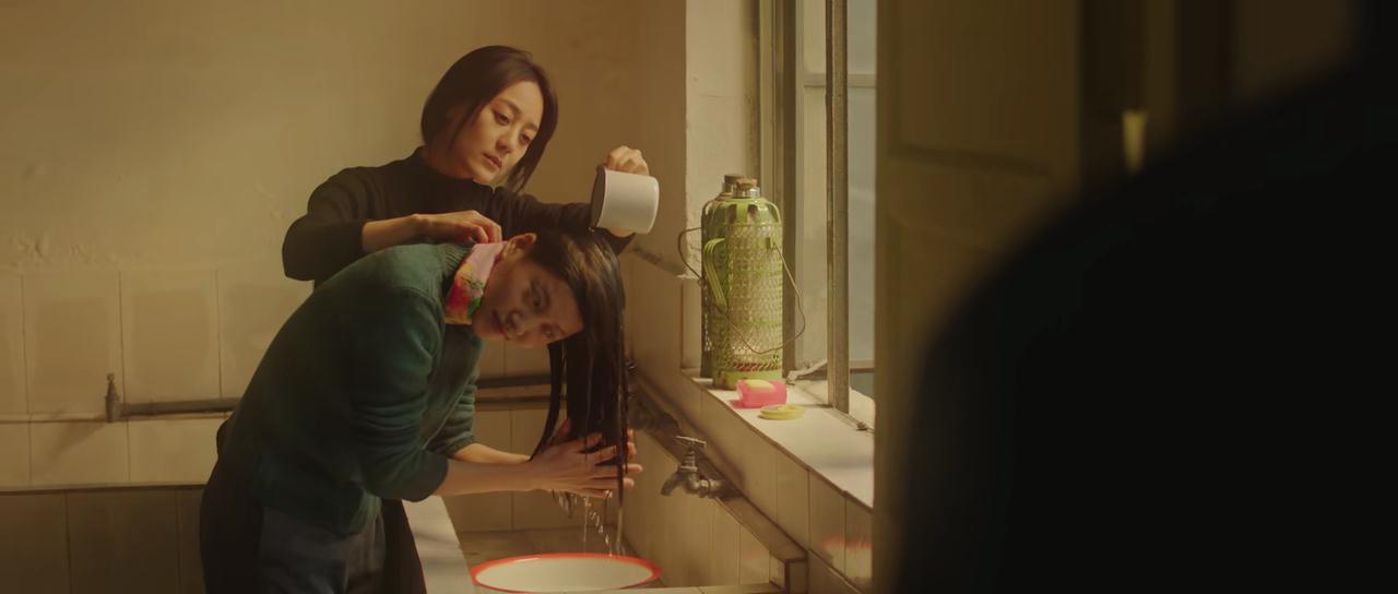 远山淡影剧照的剧照