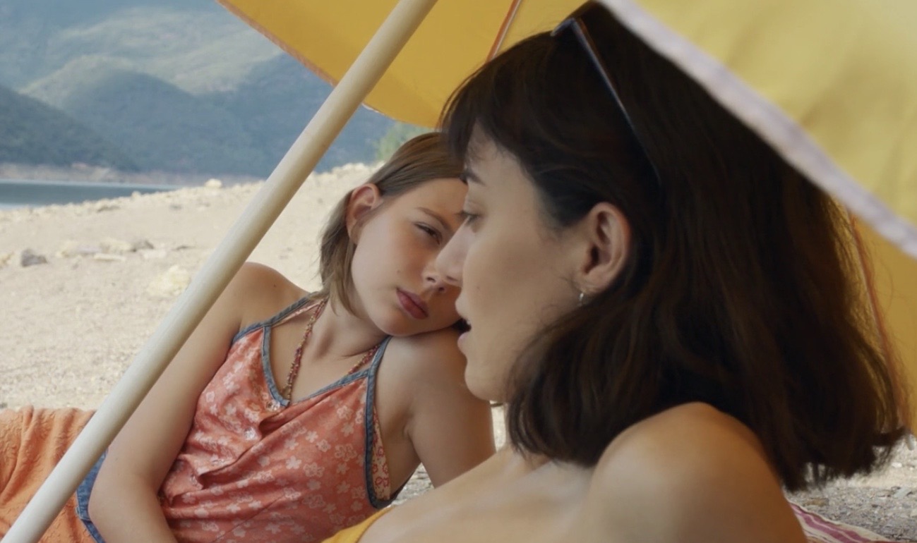 朋友和陌生人剧照的剧照