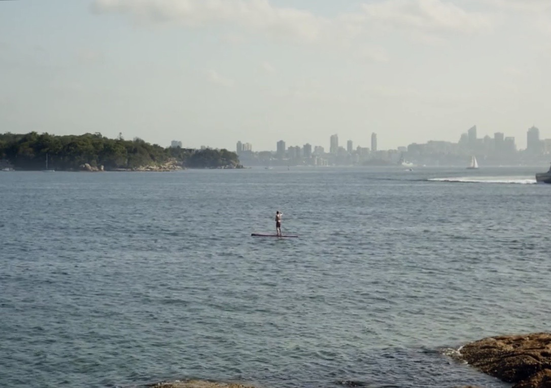 朋友和陌生人剧照的剧照